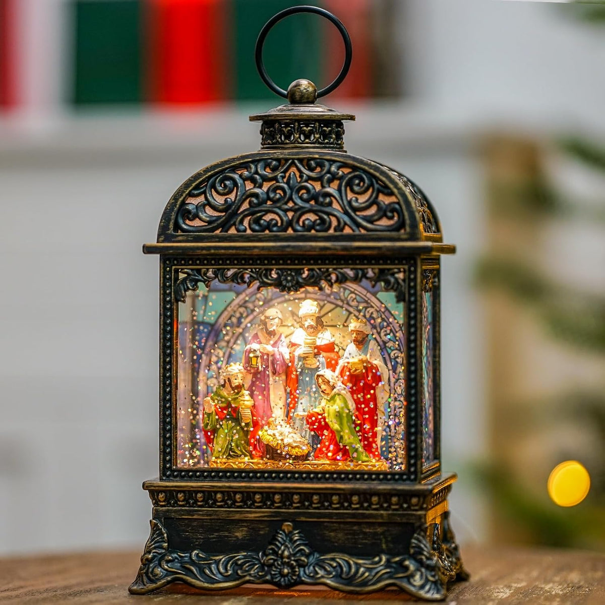 Fall Harvest Snow Globe Lantern, Lighted Autumn Pumpkin Snow Globe with Sunflowers, Scarecrow & Fence, Vintage Tabletop Thanksgiving Decor for Home, Living Room, Mantel, Farmhouse